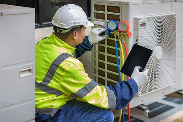 Professional Heat Pump Repair technician working in Holmes, PA